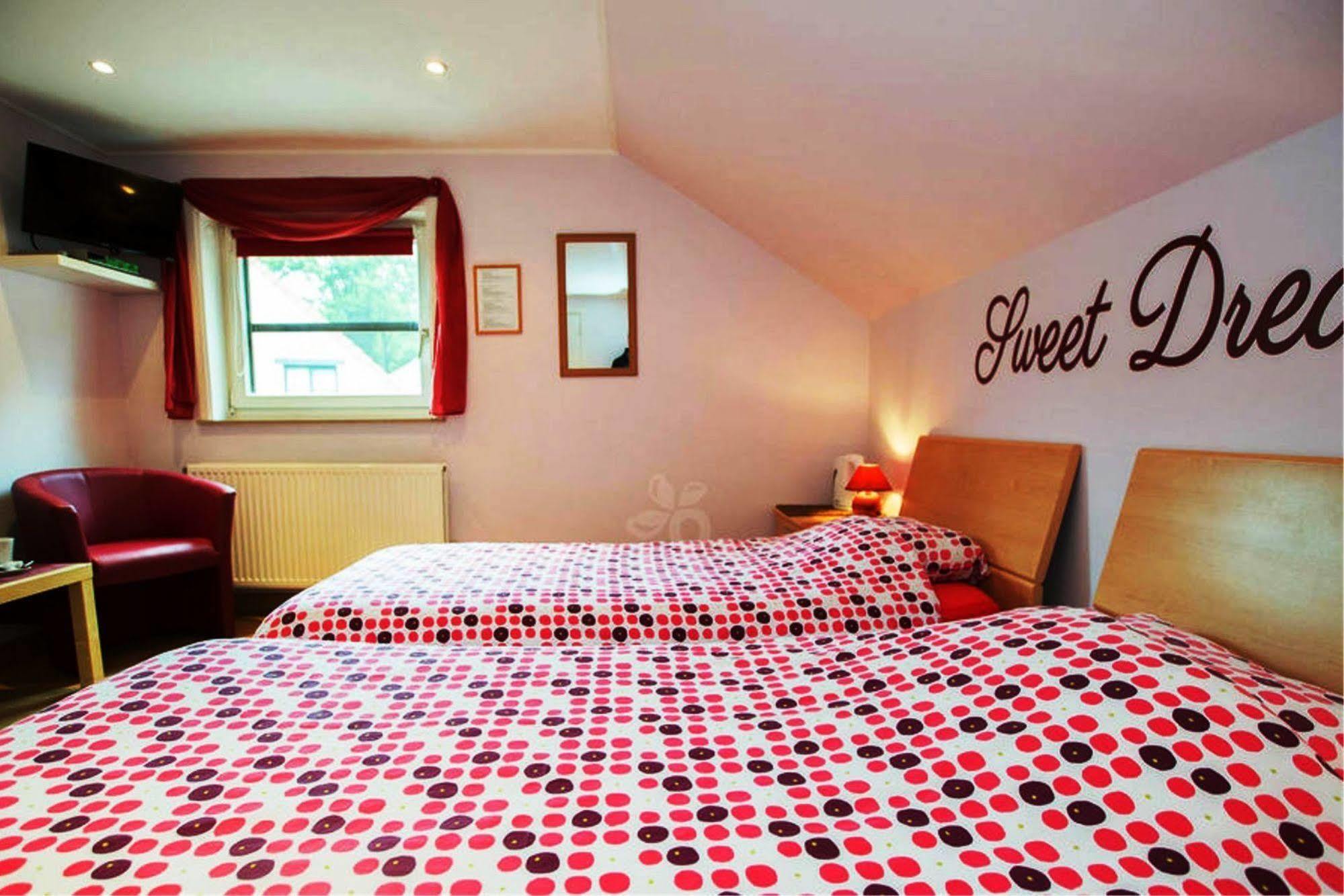 B&B Woodside Torhout Esterno foto